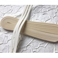 Korean corrugated strips for quilling, White (10 pieces)