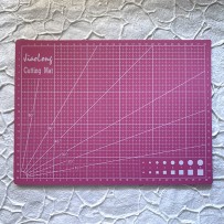 Self-Healing Mat for cutting, format A4, Pink.